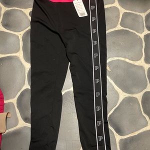 Vrvk nwt l workout pants
